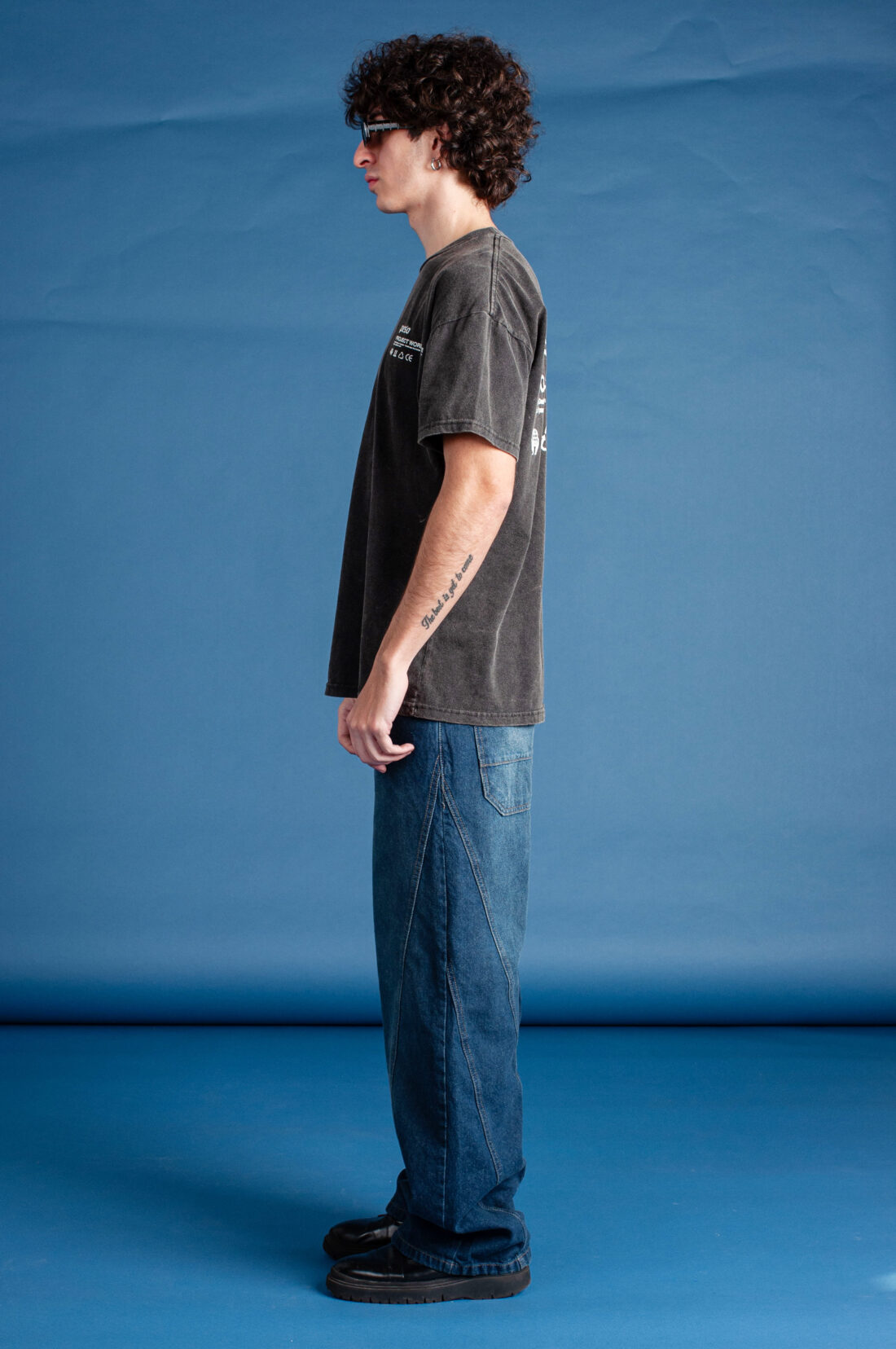 [21193] skater baggy azul recortes